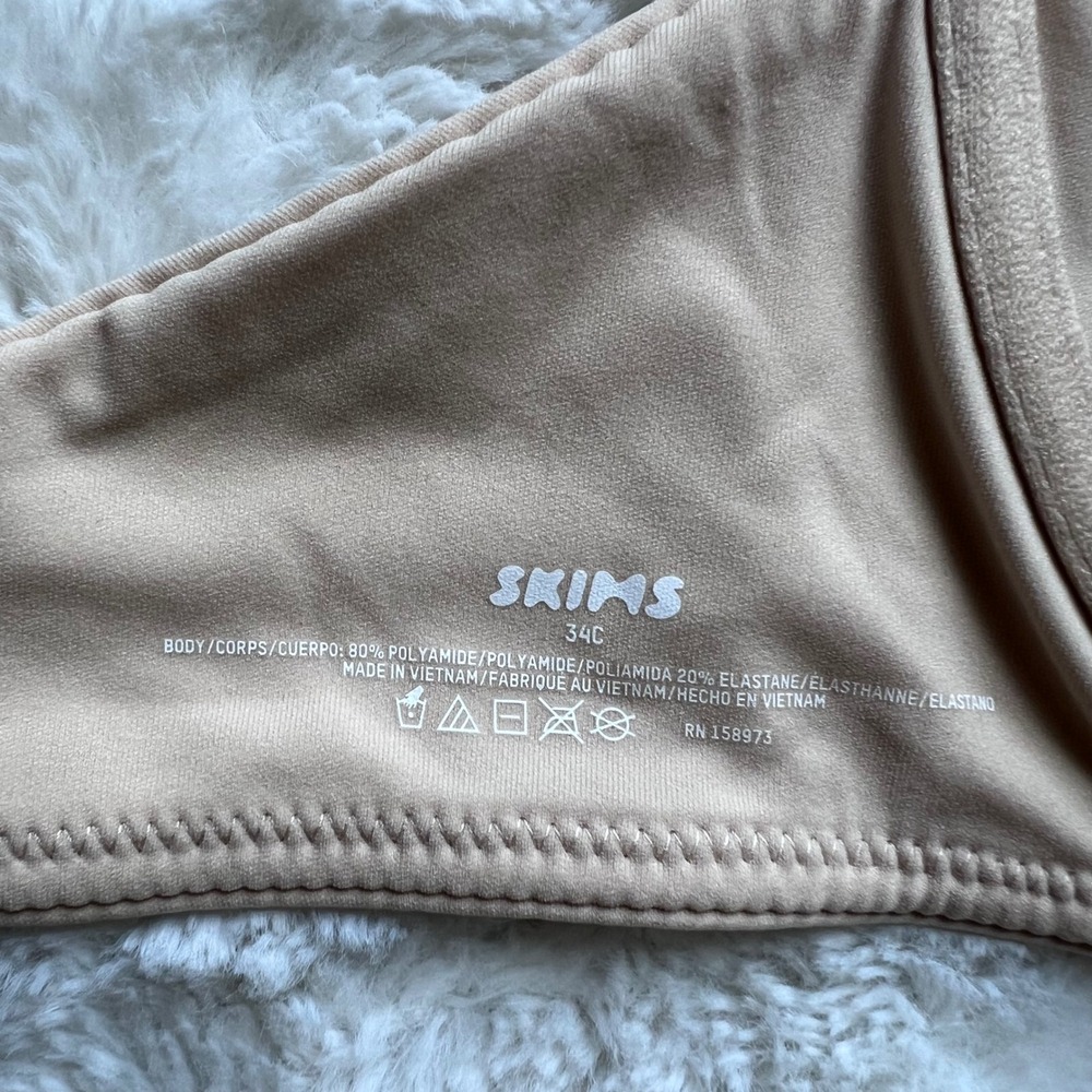 Skims Fits Everybody Underwire Bra 34C Clay Nude Tan Adjustable Straps RN158973 - Picture 9 of 10